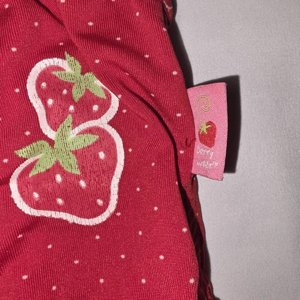 Vintage 2005 Strawberry Shortcake Girls Swim‎ Top Berry Fun Red Size 6 READ
